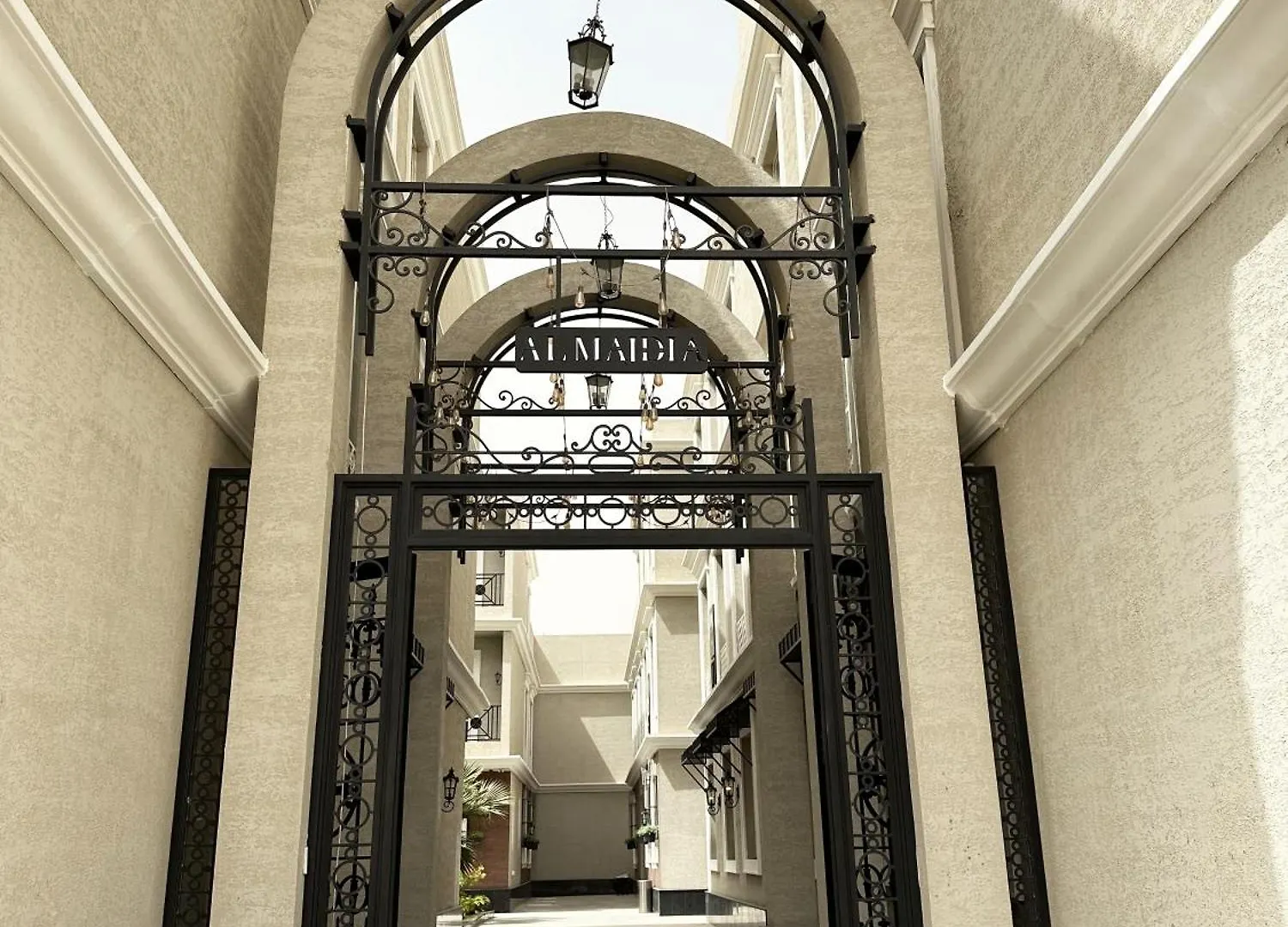 Kease Ar Rabi H-10 Royal Touch Balcony Ag98 Apartment Riyadh